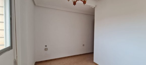 4 bedrooms Apartment in Caspe, Spain No. 92275 3