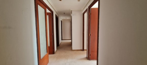 4 bedrooms Apartment in Caspe, Spain No. 92275 9