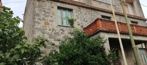 13 rooms House in Santu Lussurgiu, Italy No. 171984 13