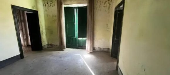 13 rooms House in Santu Lussurgiu, Italy No. 171984 9