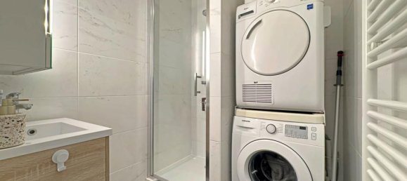 2 bedrooms Apartment in Sceaux, France No. 318569 3