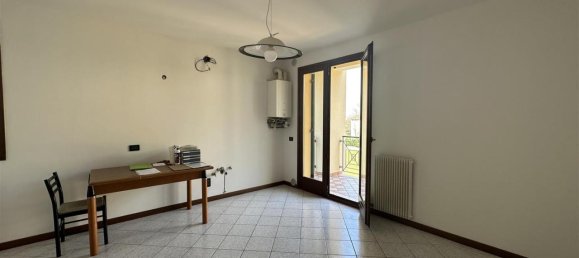 Apartamento de 3 divisões em Trebaseleghe, Italy N.º 37721 2