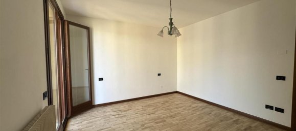 Apartamento de 3 divisões em Trebaseleghe, Italy N.º 37721 10