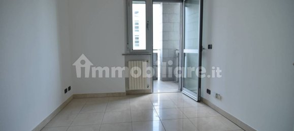 2 bedrooms Apartment in Turin, Italy No. 297611 9