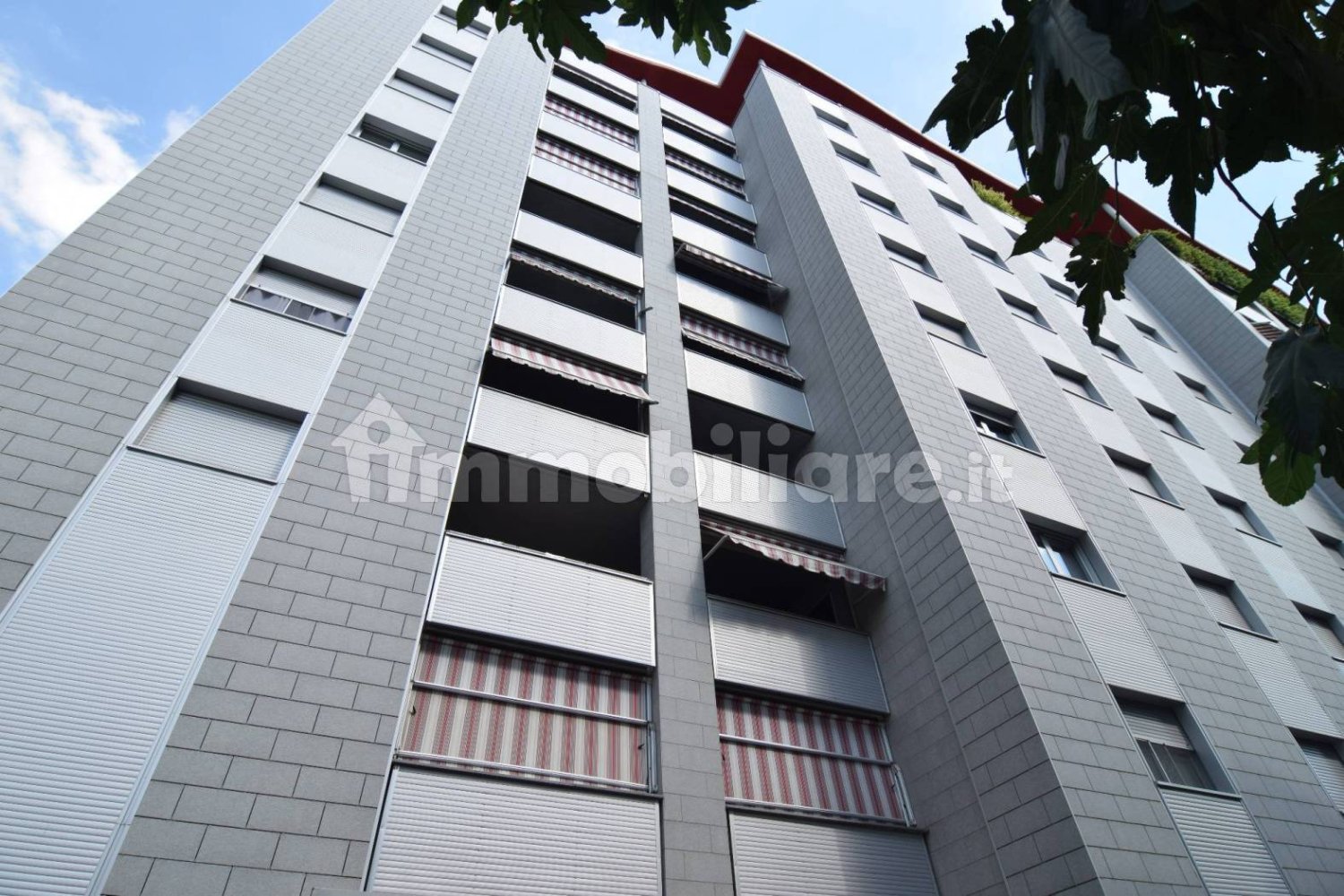 2 bedrooms Apartment in Turin, Italy No. 297611