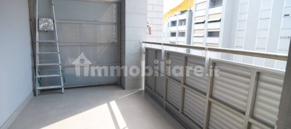 2 bedrooms Apartment in Turin, Italy No. 297611 5