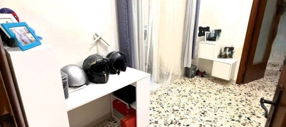 6-salle Appartement à Naples, Italy No. 104121 41