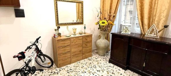 6-salle Appartement à Naples, Italy No. 104121 43