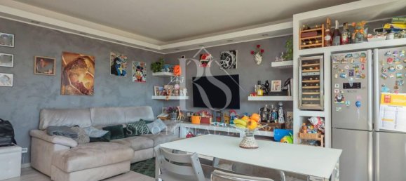 3-salle Appartement à Pioltello, Italy No. 29569 37