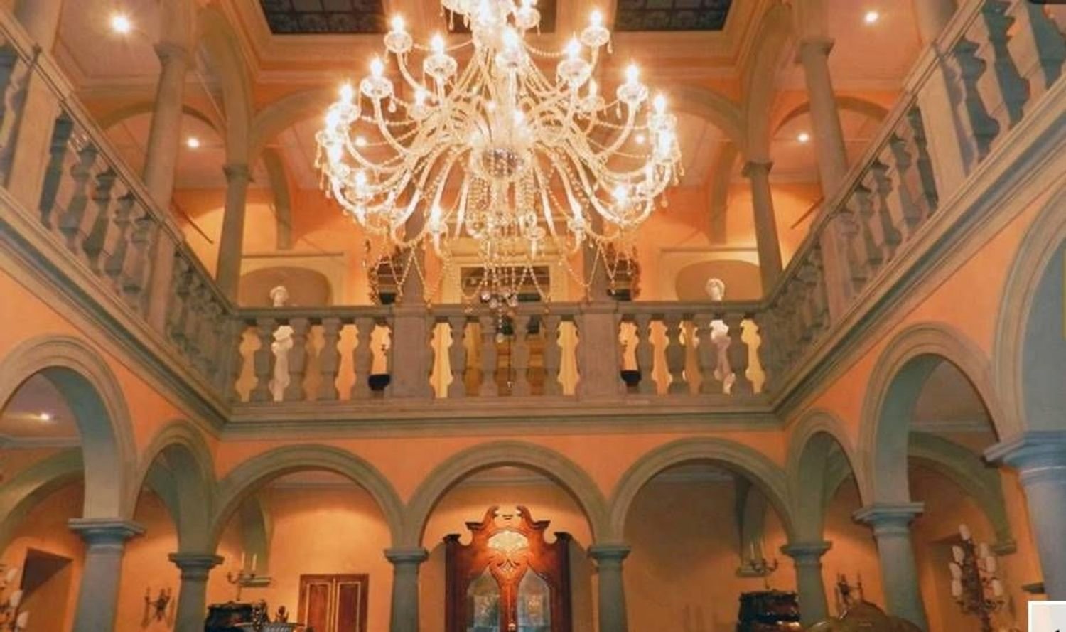 20 rooms Villa in Barga, Italy No. 211058