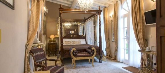 20 rooms Villa in Barga, Italy No. 211058 12