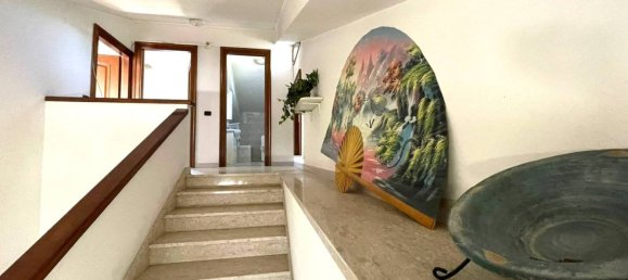 Вилла с 3 спальнями в Фонтана Лири, Италия № 61930 41