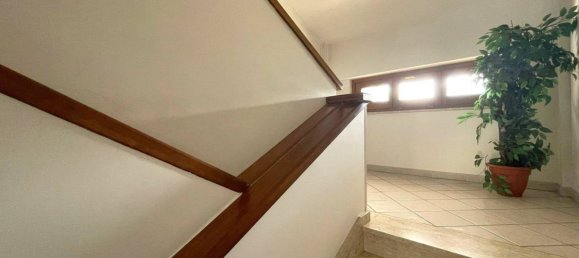 Вилла с 3 спальнями в Фонтана Лири, Италия № 61930 40