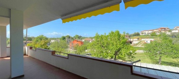 Вилла с 3 спальнями в Фонтана Лири, Италия № 61930 17