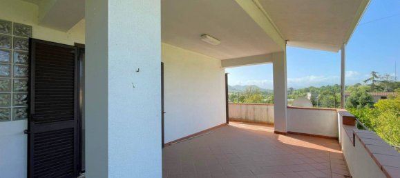 Вилла с 3 спальнями в Фонтана Лири, Италия № 61930 15