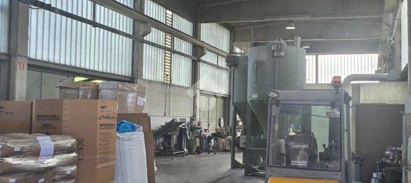 390m² Warehouse in Settimo Torinese, Italy No. 293764 3