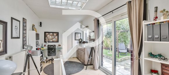 2 Schlafzimmer Haus in Seine-Saint-Denis, France, Nr. 146129 8