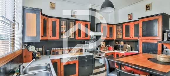 2 Schlafzimmer Haus in Seine-Saint-Denis, France, Nr. 146129 5