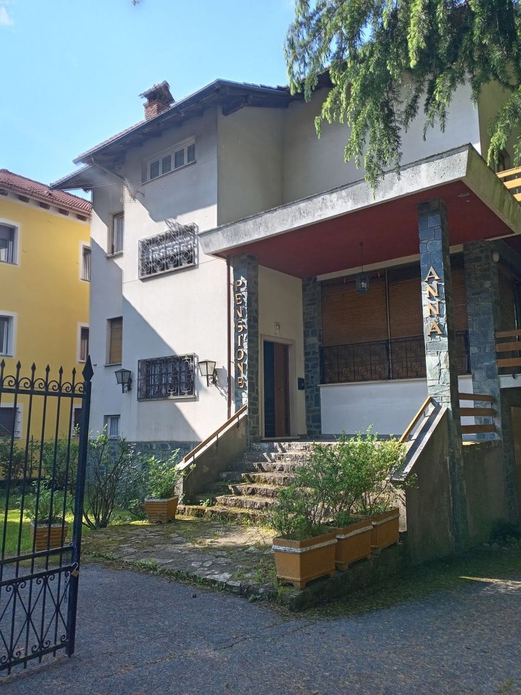 14-Zimmer Villa in Casella, Italy, Nr. 278096