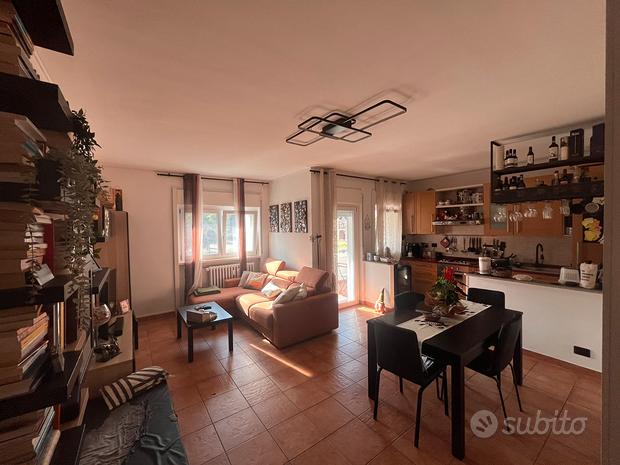 Apartamento de 2 habitaciónes en Pinerolo, Italy No. 290333