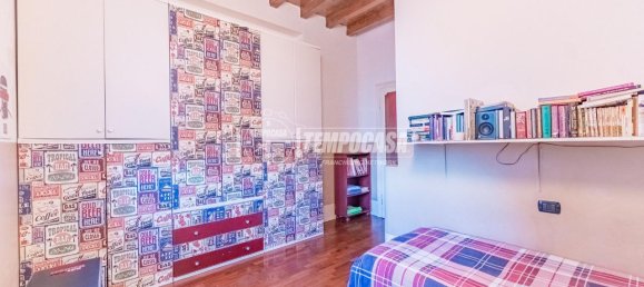 4-salle Appartement à Cusago, Italy No. 15322 15