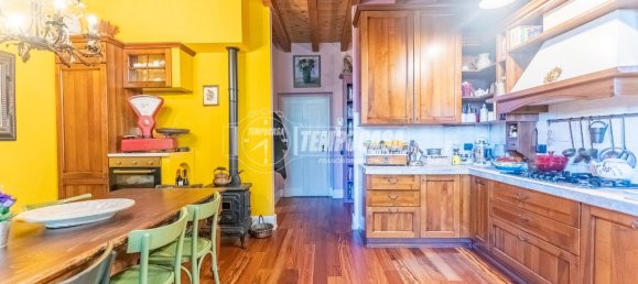 4-salle Appartement à Cusago, Italy No. 15322 8