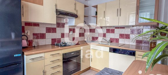 2 bedrooms House in Coulommiers, France No. 297060 4