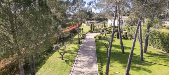 9 bedrooms Villa in Mougins, France No. 13 21