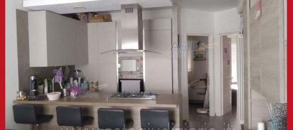 5 bedrooms Apartment in Rome, Italy No. 334084 18