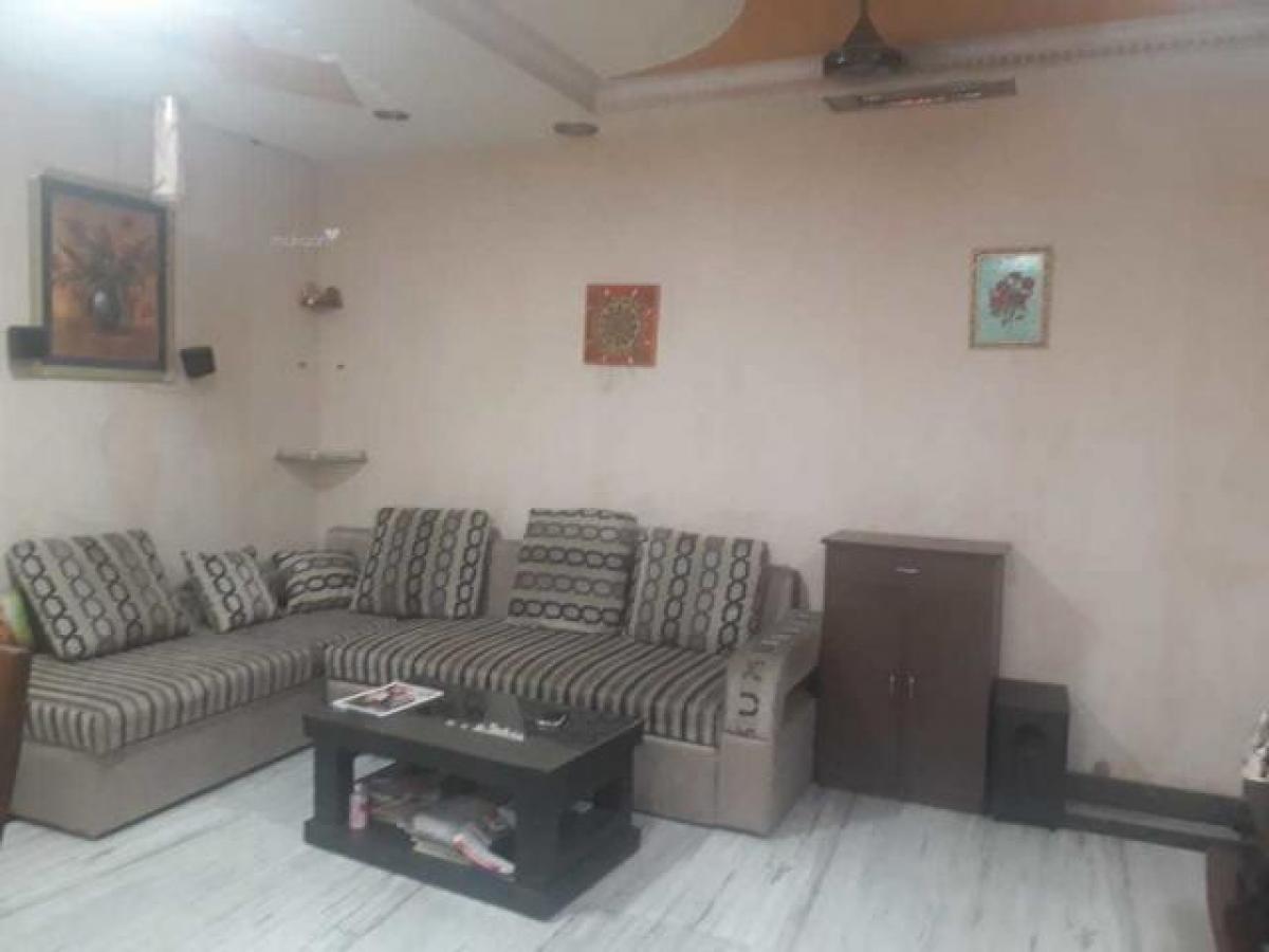 2 bedrooms House in Mumbai, India No. 23747