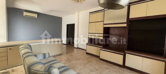 2 Schlafzimmer Wohnung in Macherio, Italy, Nr. 332233 3