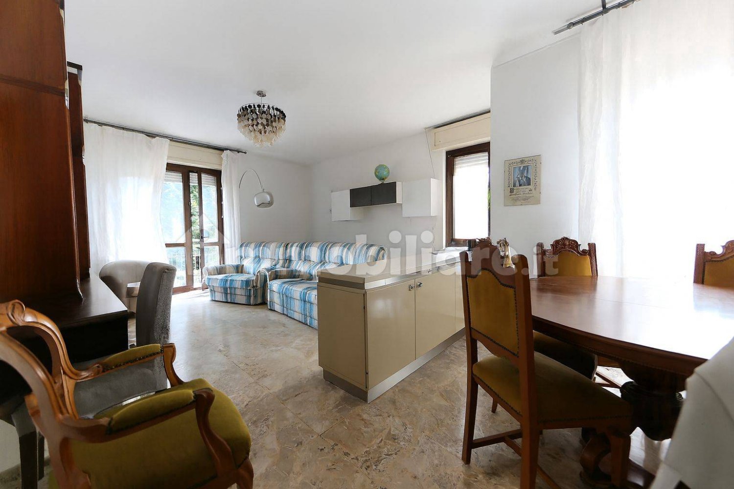 2 Schlafzimmer Wohnung in Macherio, Italy, Nr. 332233