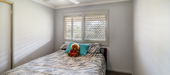 Casa de 4 dormitorios en Mount Hallen, Australia No. 398 10