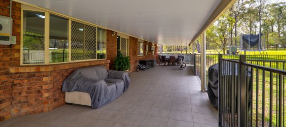 Casa de 4 dormitorios en Mount Hallen, Australia No. 398 19