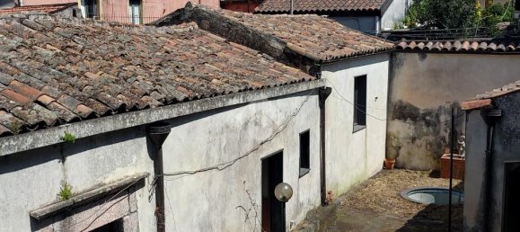 2 bedrooms House in Aci Sant'Antonio, Italy No. 300046 8