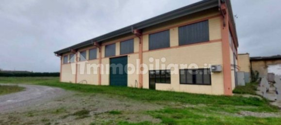 5 rooms House in Pagazzano, Italy No. 316345 2