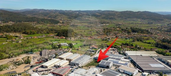 2295m² Building in Guimaraes, Portugal No. 40303 3