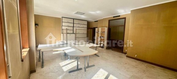 4 bedrooms Apartment in Piacenza, Italy No. 302996 11