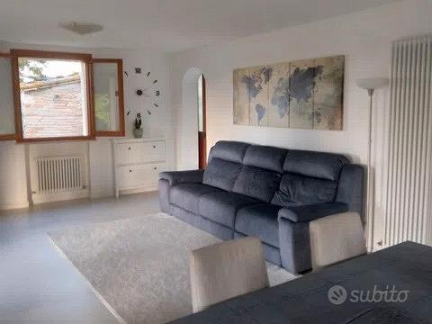 5-salle Villa à Mombaroccio, Italy No. 309785