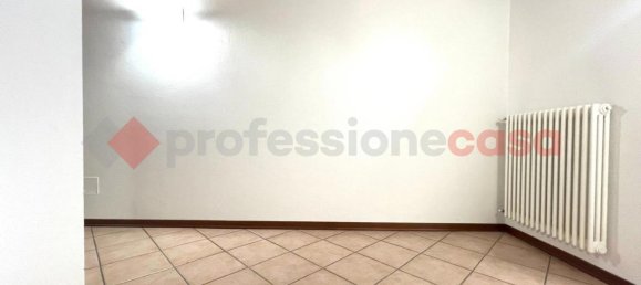 5-salle Penthouse à Reggio Emilia, Italy No. 12835 39