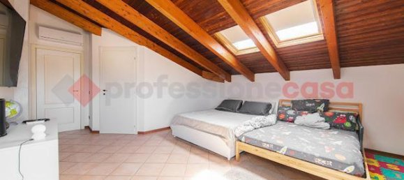 5-salle Penthouse à Reggio Emilia, Italy No. 12835 25