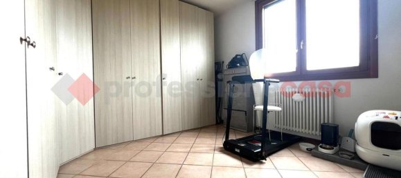 5-salle Penthouse à Reggio Emilia, Italy No. 12835 20