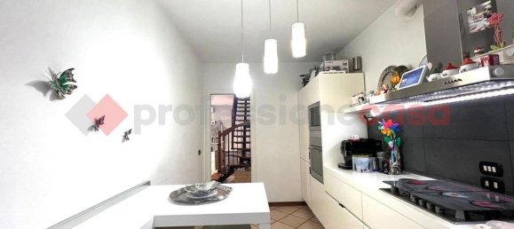 5-salle Penthouse à Reggio Emilia, Italy No. 12835 16