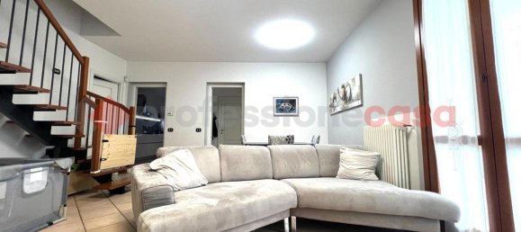 5-salle Penthouse à Reggio Emilia, Italy No. 12835 9