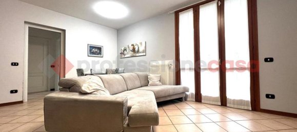 5-salle Penthouse à Reggio Emilia, Italy No. 12835 3