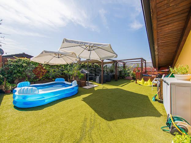 5-salle Penthouse à Reggio Emilia, Italy No. 12835