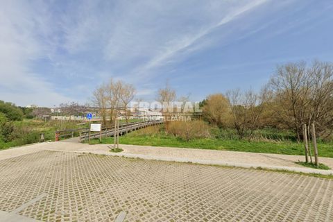  Land in Gondomar, Portugal No. 264149