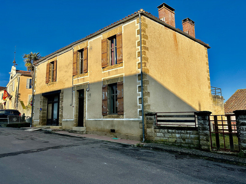4 bedrooms Townhouse in Estang, France No. 181217