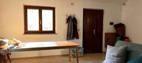 2 bedrooms House in Fivizzano, Italy No. 111311 4