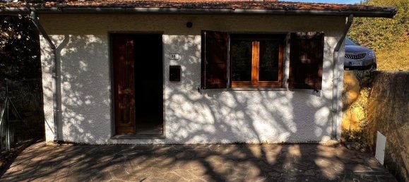 2 bedrooms House in Fivizzano, Italy No. 111311 10